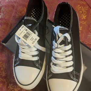 Falls Creek Sneakers